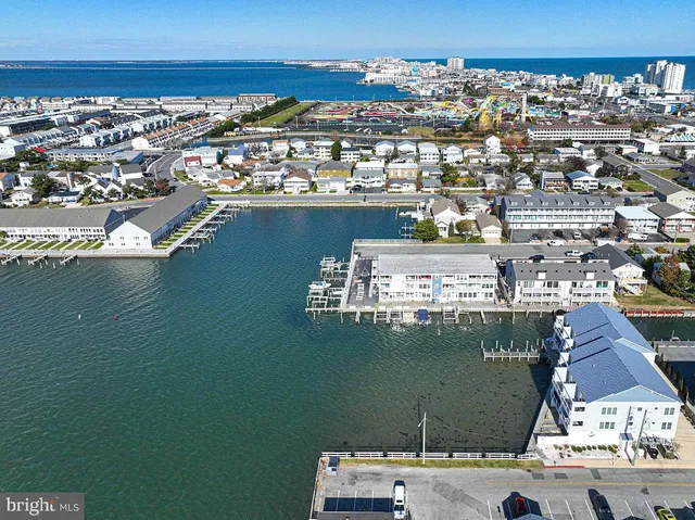 $1,000,000 | 220 25th Street, Unit D, Ocean City, MD 21842