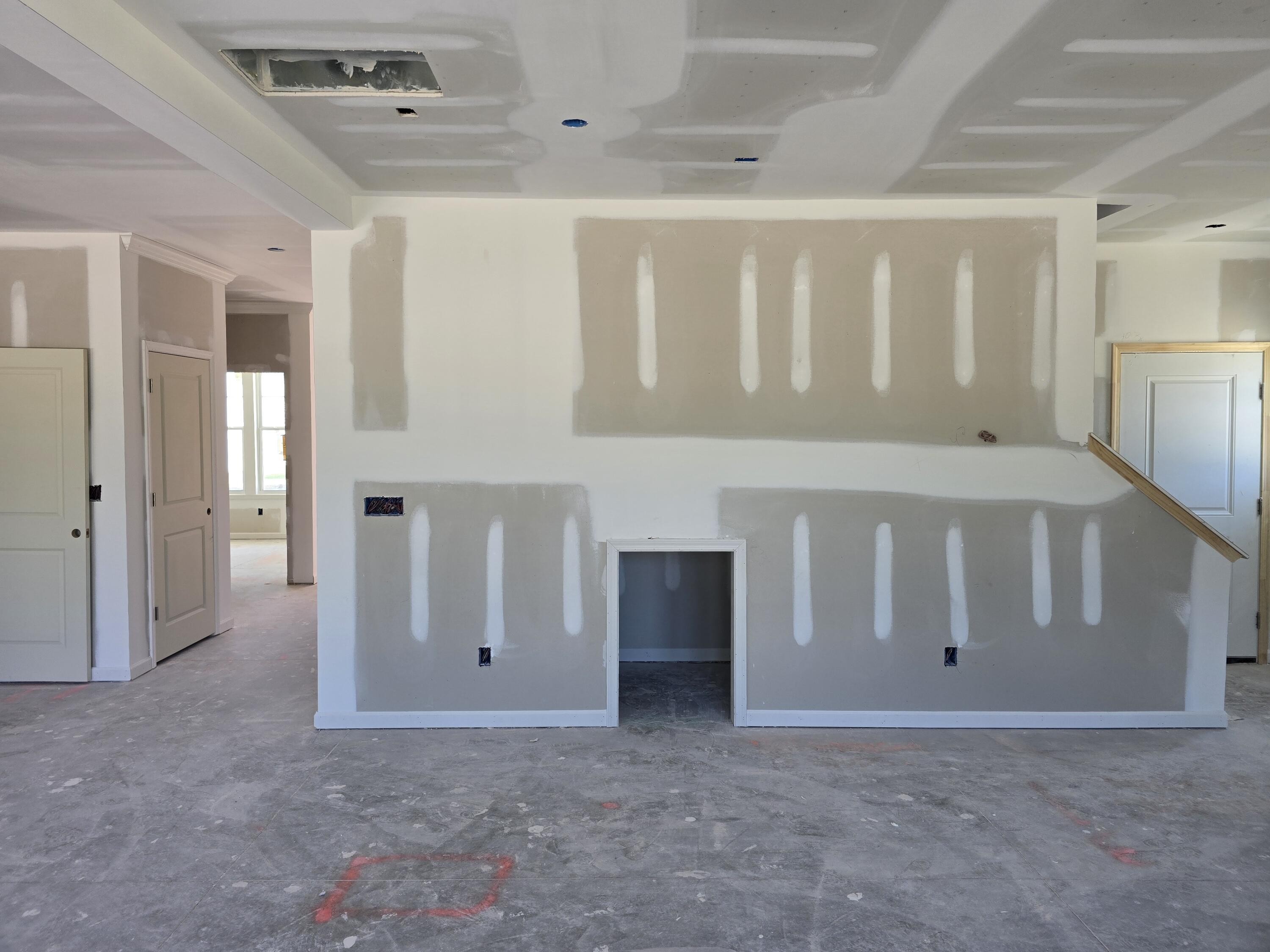 327 Suncrest Court Augusta, GA 30906 - Photo 4 of 26 20250909_143054
