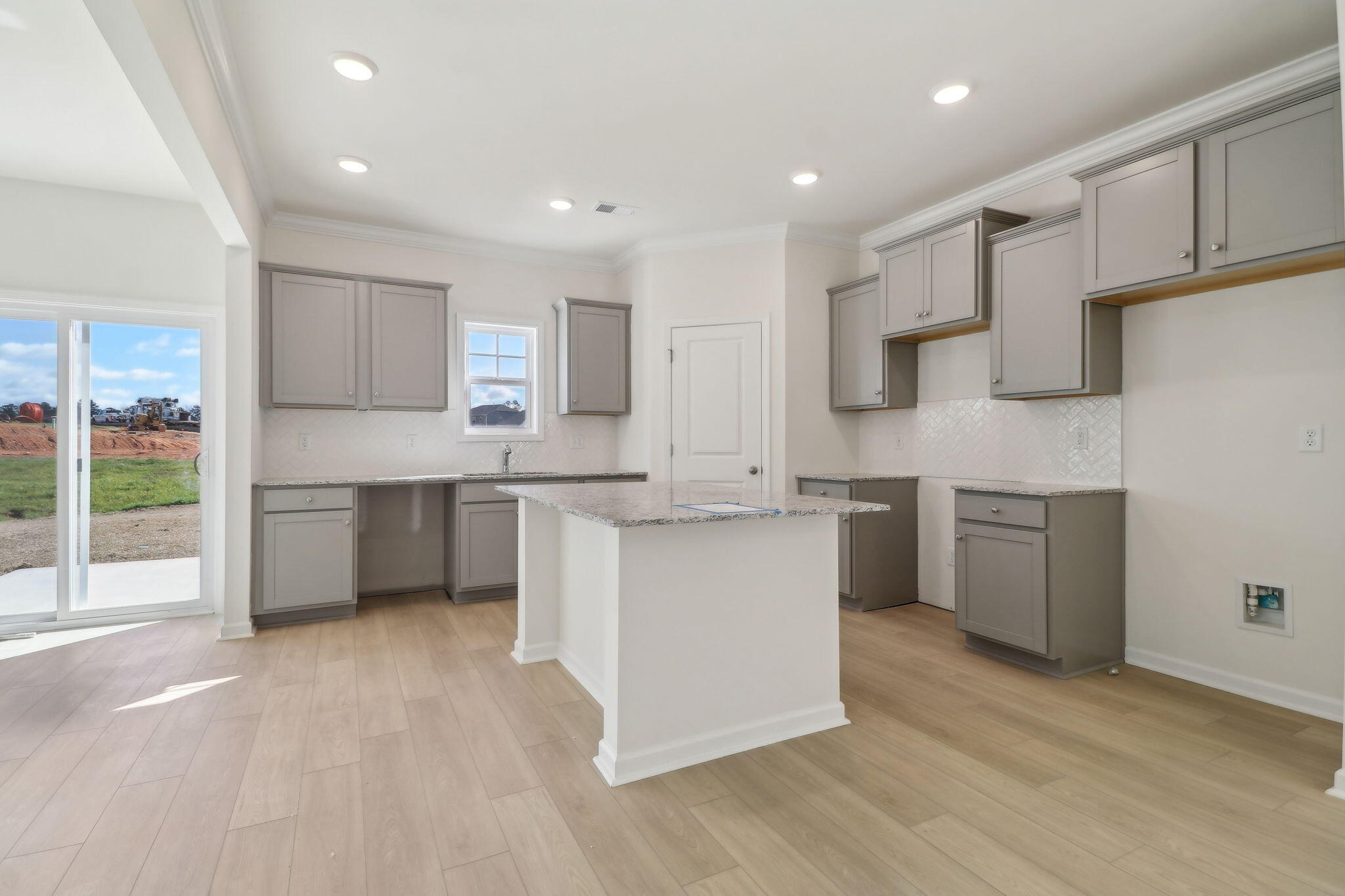 327 Suncrest Court Augusta, GA 30906 - Photo 7 of 26 Stock Photo