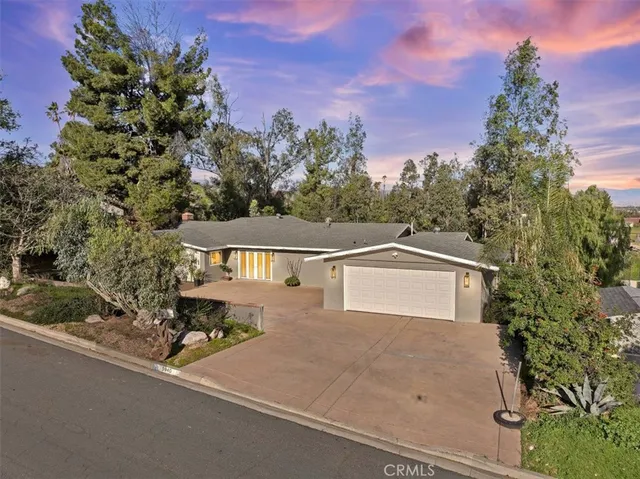 $889,000 | 5940 Ave Juan Bautista, Jurupa Valley, CA 92509