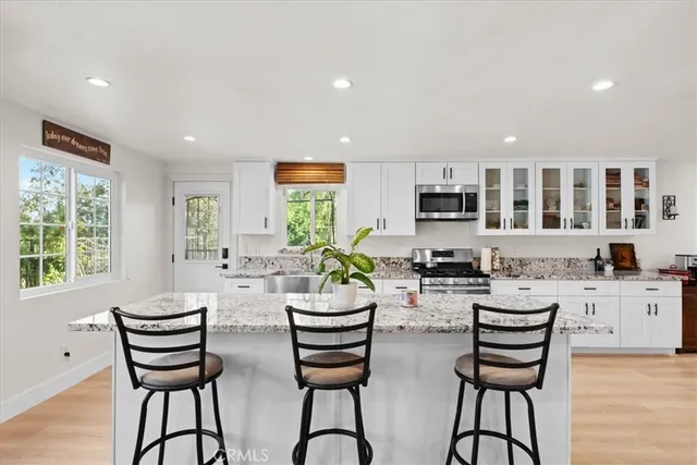 $858,000 | 5940 Ave Juan Bautista, Jurupa Valley, CA 92509