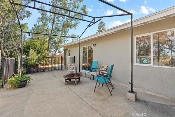 $838,000 | 5940 Ave Juan Bautista, Jurupa Valley, CA 92509