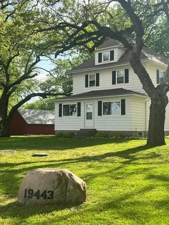 $395,000 | 19443 560 Avenue, Austin, MN 55912