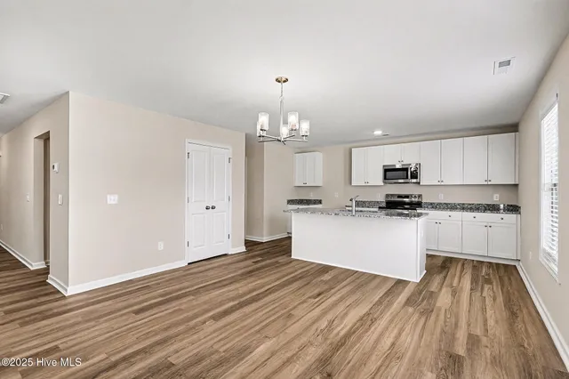 $324,950 | 12 East Emily Gardens Drive, Selma, NC 27576