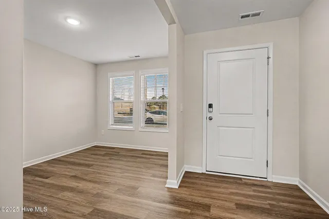 $324,950 | 12 East Emily Gardens Drive, Selma, NC 27576