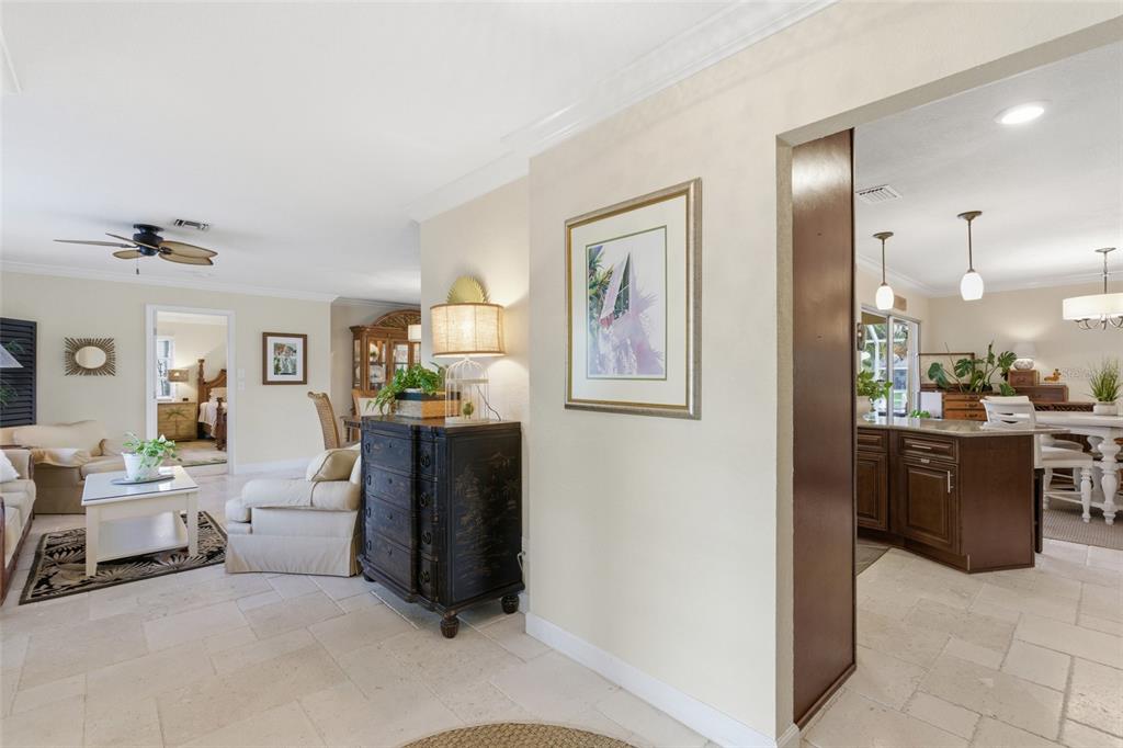 825 Vía Formia Punta Gorda, FL 33950 - Photo 12 of 78