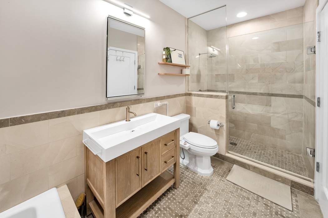 1 Hanson Place, Unit 24E Brooklyn, NY 11243 - Photo 7 of 19 Gallery Image 7