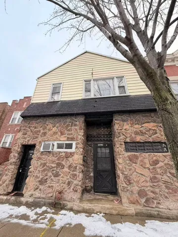 a view of outdoor space