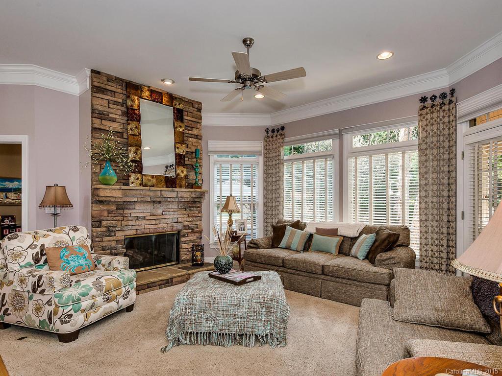 10812 Fox Hedge Road Matthews, NC 28105 - Photo 6 of 24 Gallery Image 6