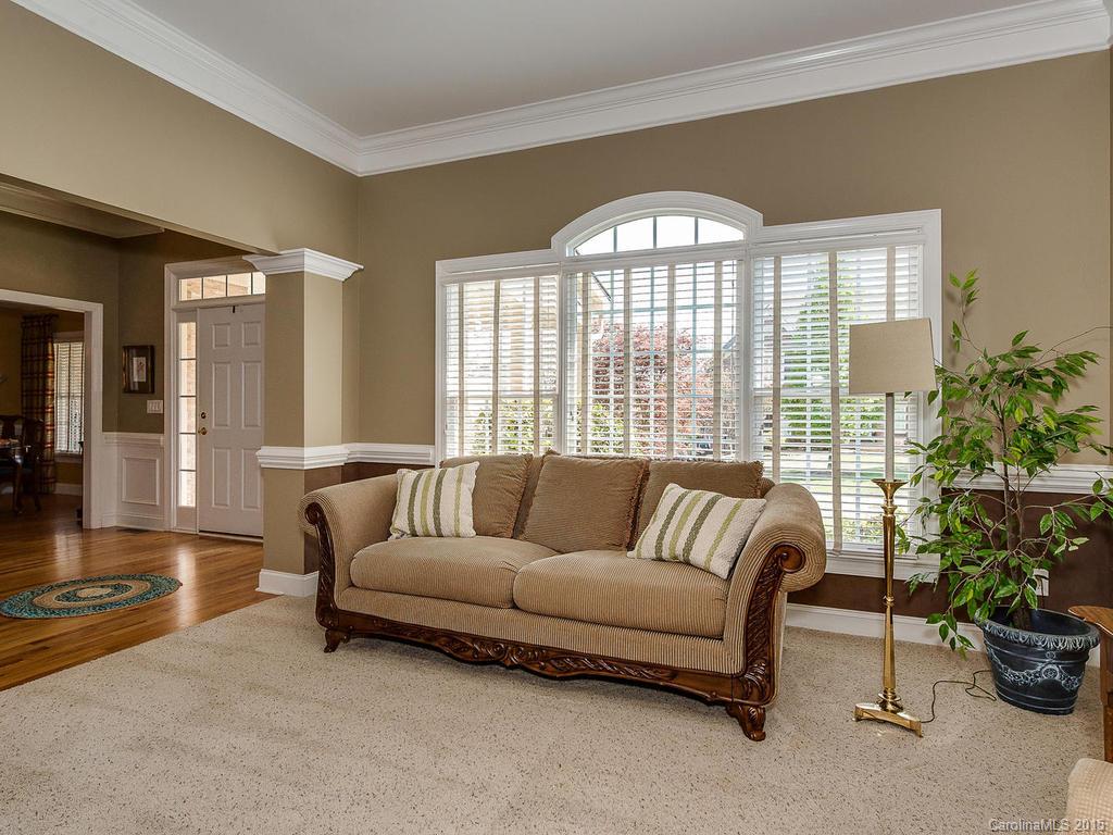 10812 Fox Hedge Road Matthews, NC 28105 - Photo 10 of 24 Gallery Image 10
