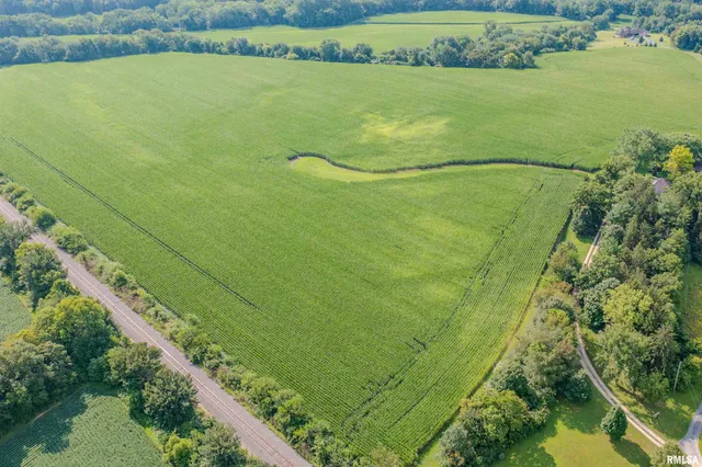 $1,199,000 | 92 North Thousand Dollar Road, Brimfield, IL 61517