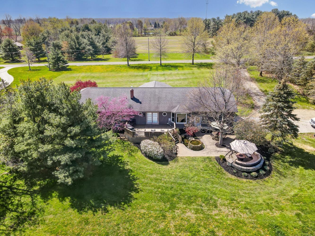 10020 Reussner Road Southwest Pataskala, OH 43062 - Photo 4 of 48 50036042-004_web