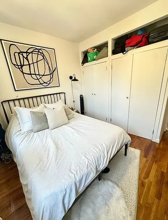 $3,450 | 886 10th Avenue, Unit 5D | Hell's Kitchen