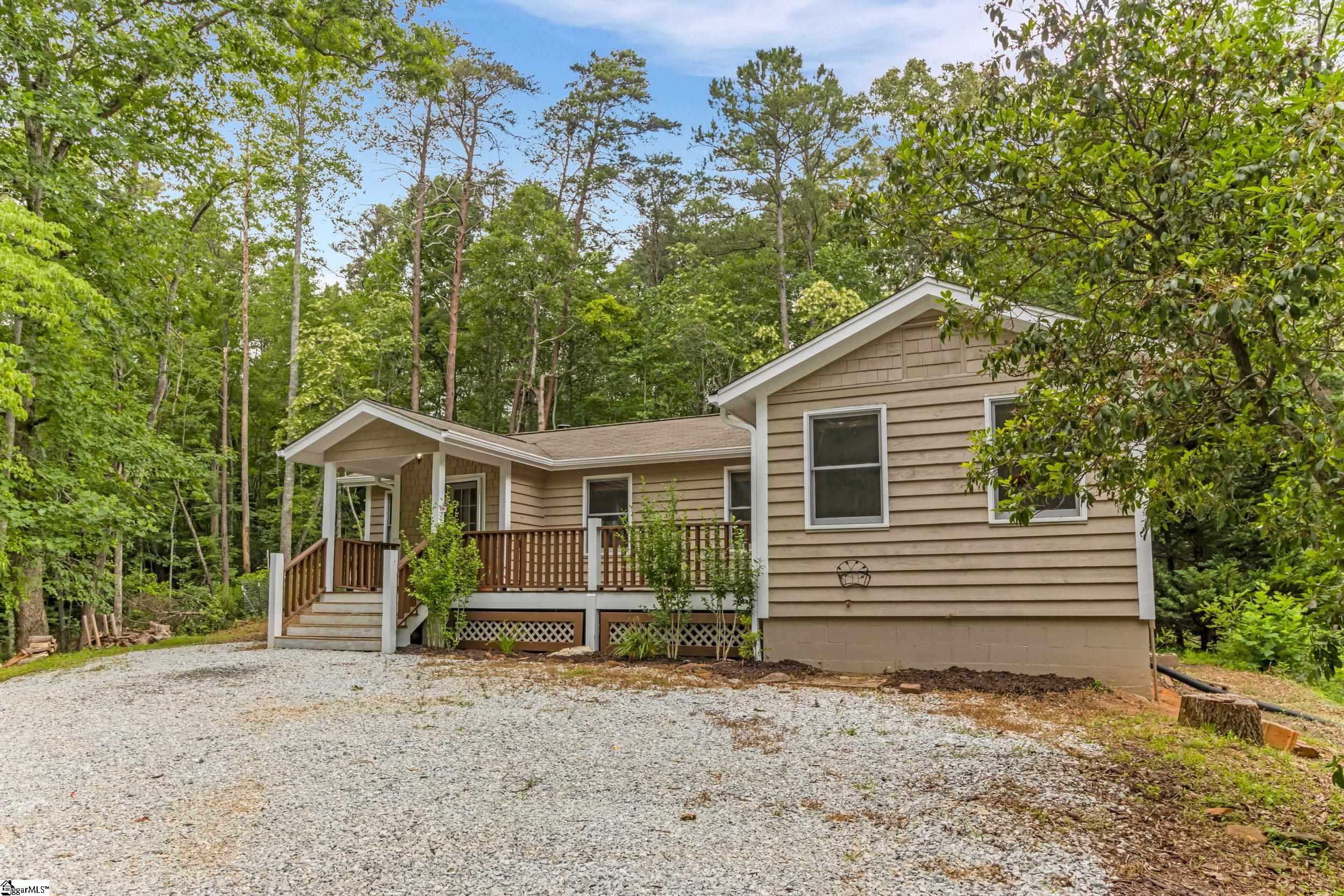 155 Shepherd Springs Drive Cleveland, SC 29635 - Photo 2 of 33