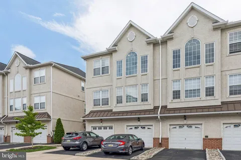 $499,000 | 2134-00 Verona Drive, Philadelphia, PA 19145