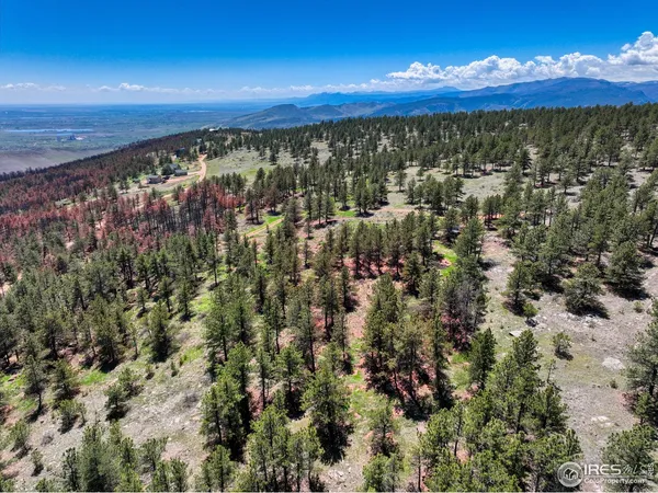 $275,000 | 101 Lewis Lane, Longmont, CO 80503