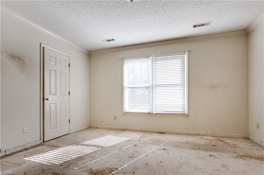 2537 Old Mill Road High Point, NC 27265 - Photo 7 of 14