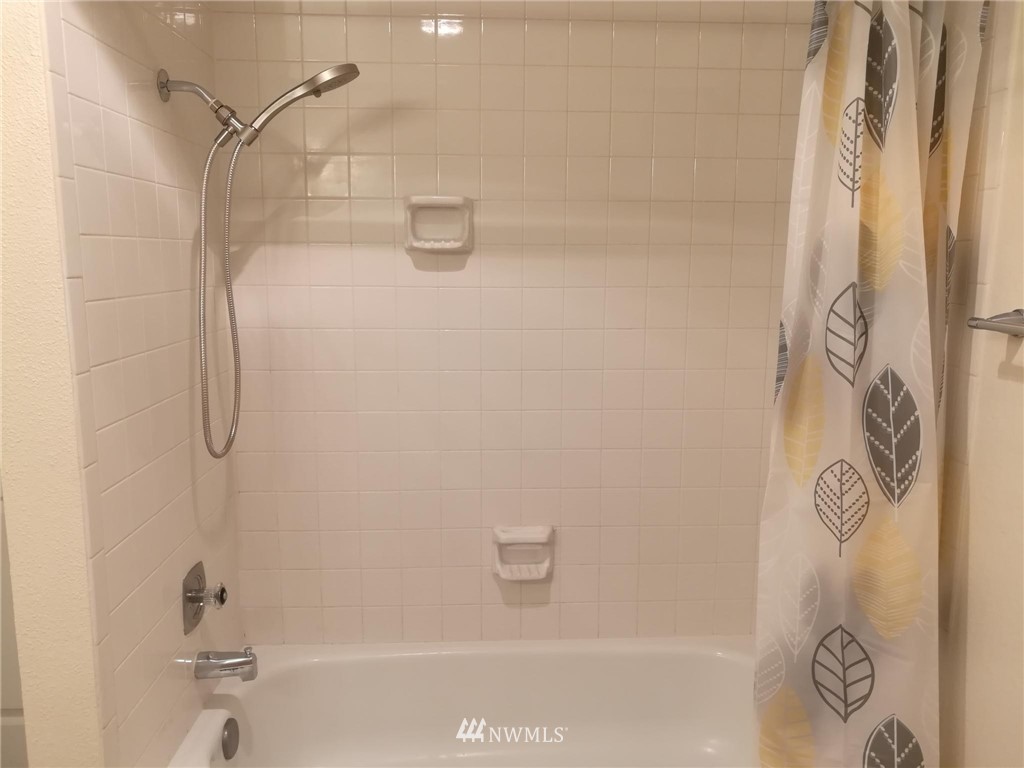 1150 Sunset Boulevard Northeast, Unit 314 Renton, WA 98056 - Photo 10 of 14 Gallery Image 10