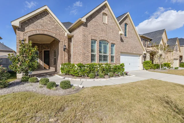 $329,900 | 1118 Mysterium Lane, Rosenberg, TX 77469