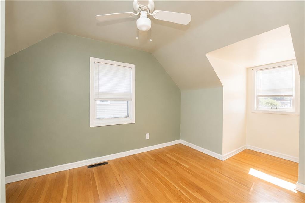 1813 Freeport Road Natrona Heights, PA 15065 - Photo 21 of 33 3rd bed upstairs