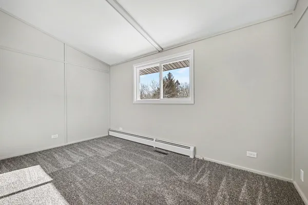 $395,000 | 454 Country View Lane, Le Sueur, MN 56058