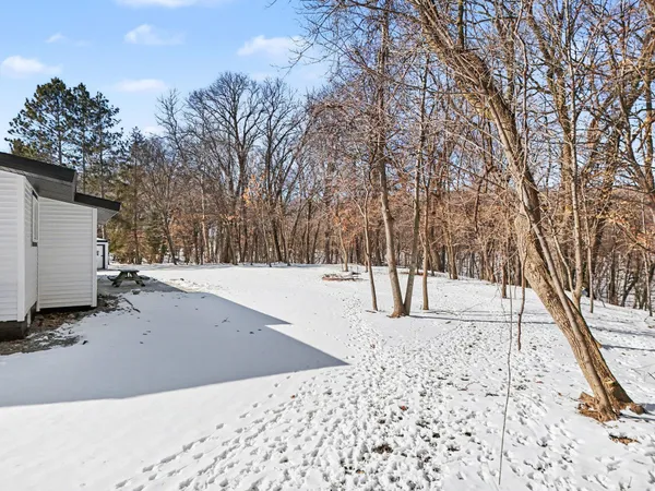$395,000 | 454 Country View Lane, Le Sueur, MN 56058