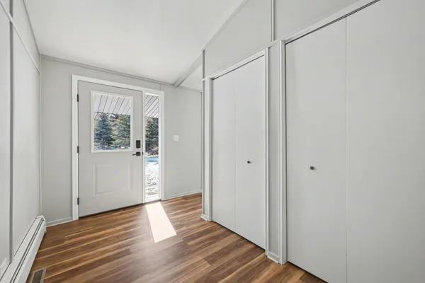 $395,000 | 454 Country View Lane, Le Sueur, MN 56058