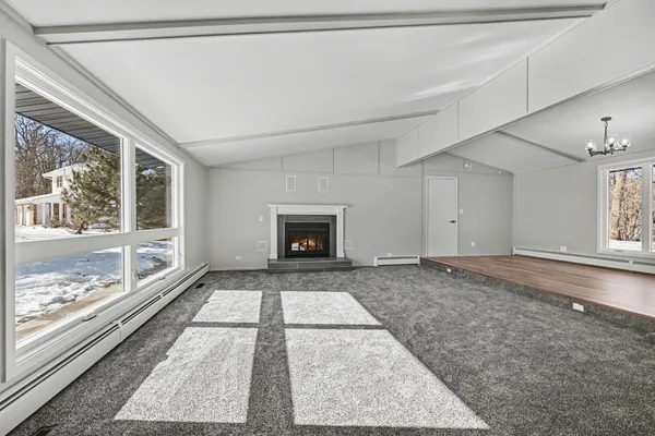 $395,000 | 454 Country View Lane, Le Sueur, MN 56058