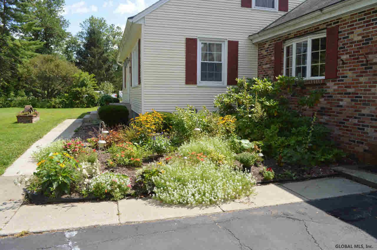 98 Clark Road Moreau, NY 12831 - Photo 3 of 23 Photo 3
