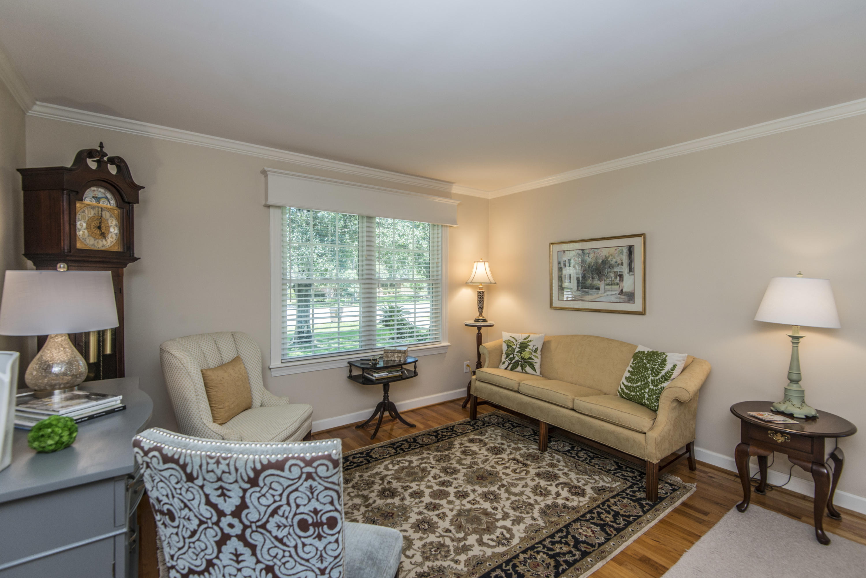 723 Harbor View Road Charleston, SC 29412 - Photo 4 of 46 _DSC2462