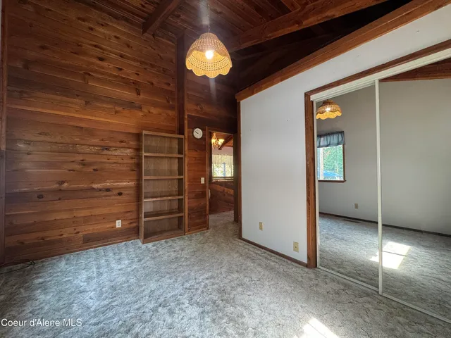 $515,000 | 497139 Highway 95, Naples, ID 83847