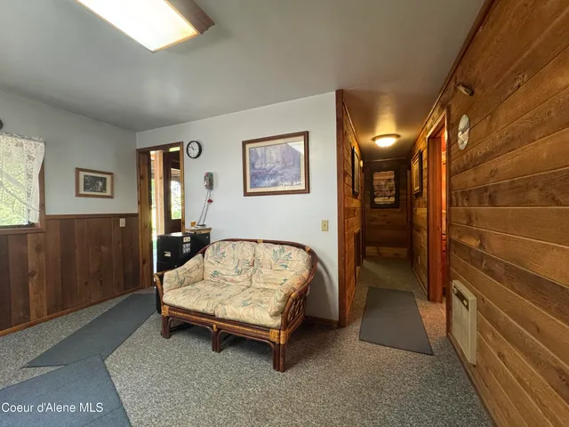 $515,000 | 497139 Highway 95, Naples, ID 83847