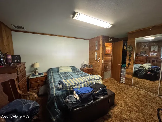 $515,000 | 497139 Highway 95, Naples, ID 83847