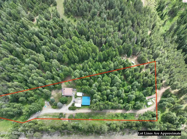 $515,000 | 497139 Highway 95, Naples, ID 83847
