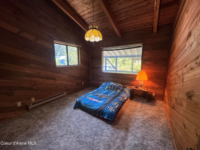 $515,000 | 497139 Highway 95, Naples, ID 83847