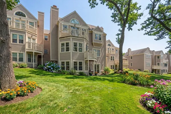 $742,000 | 7 Ocean Woods Drive, Unit 7, Duxbury, MA 02332