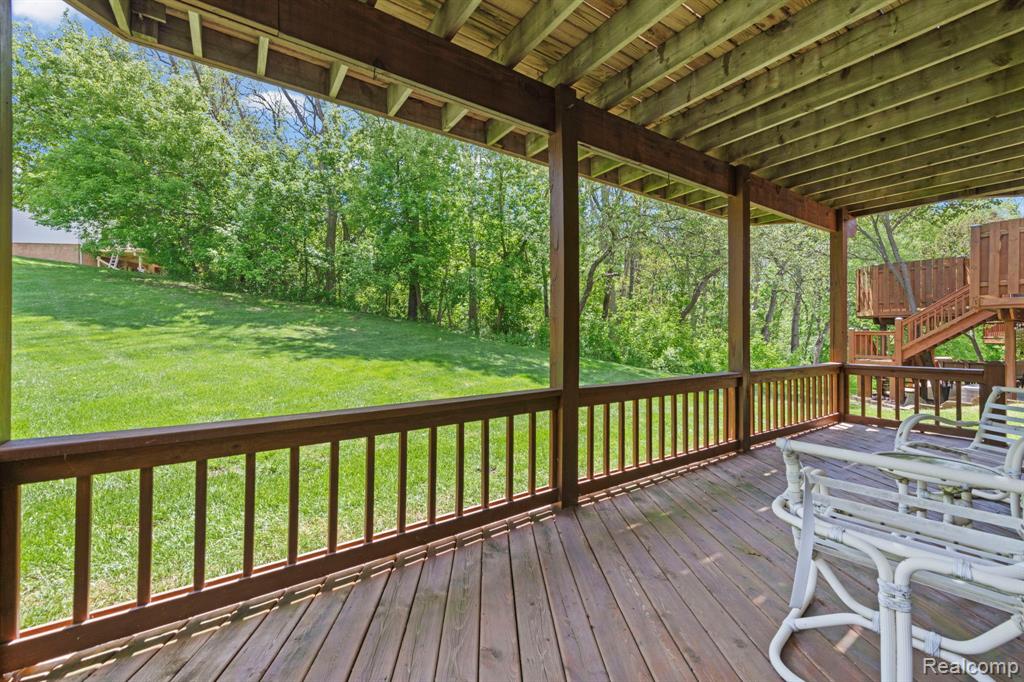 6687 Ridgeview Drive Clarkston, MI 48346 - Photo 10 of 41