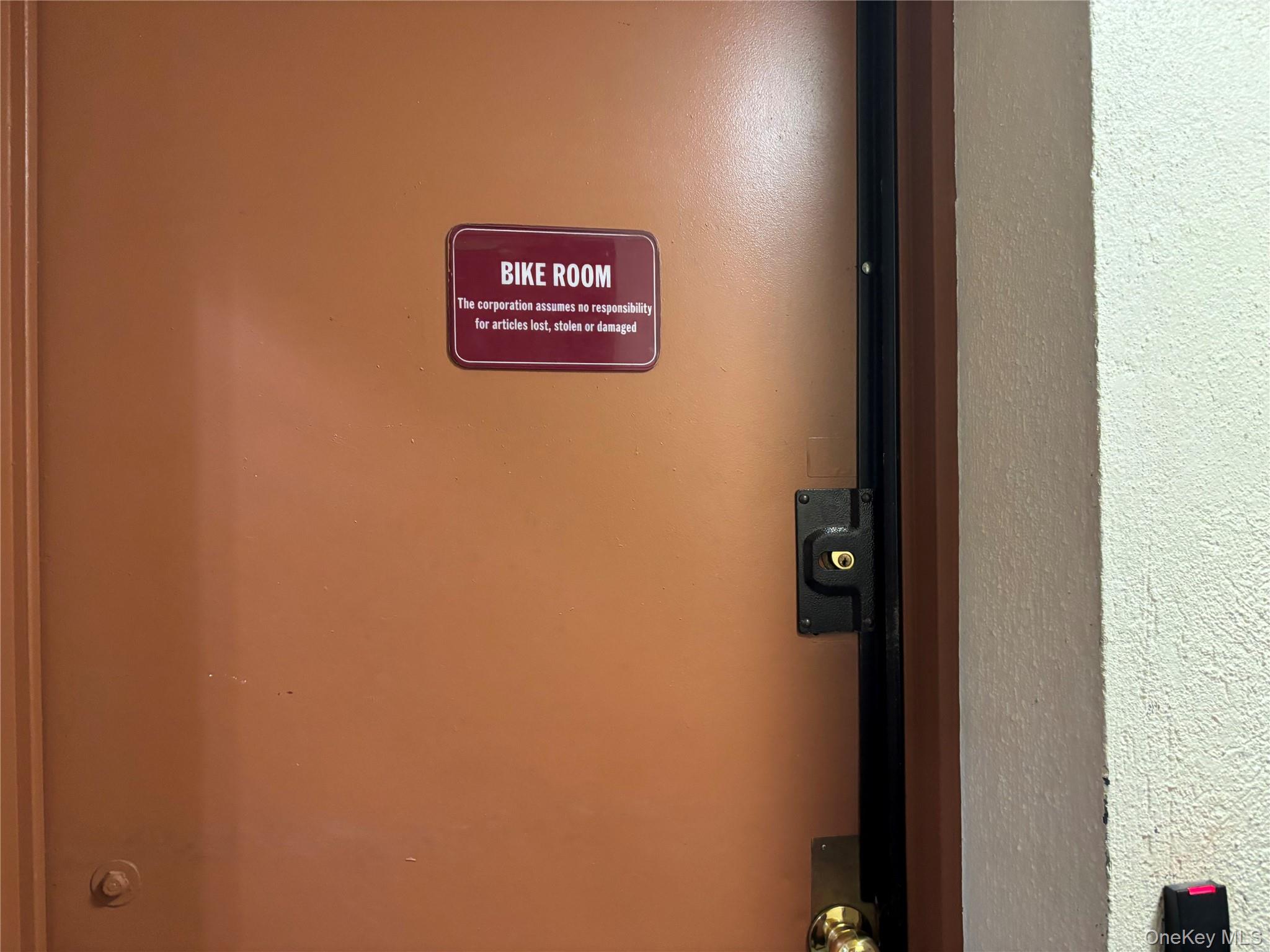 315 West 232nd Street, Unit 2M Bronx, NY 10463 - Photo 12 of 13 a wall with a painting on it