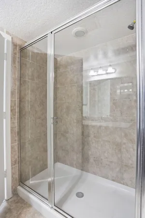 $2,590 | 3611 High Ridge Road, Unit 302, Boynton Beach, FL 33426