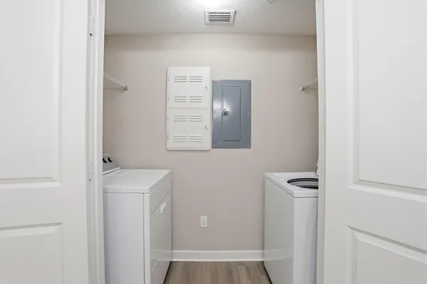 $2,590 | 3611 High Ridge Road, Unit 302, Boynton Beach, FL 33426