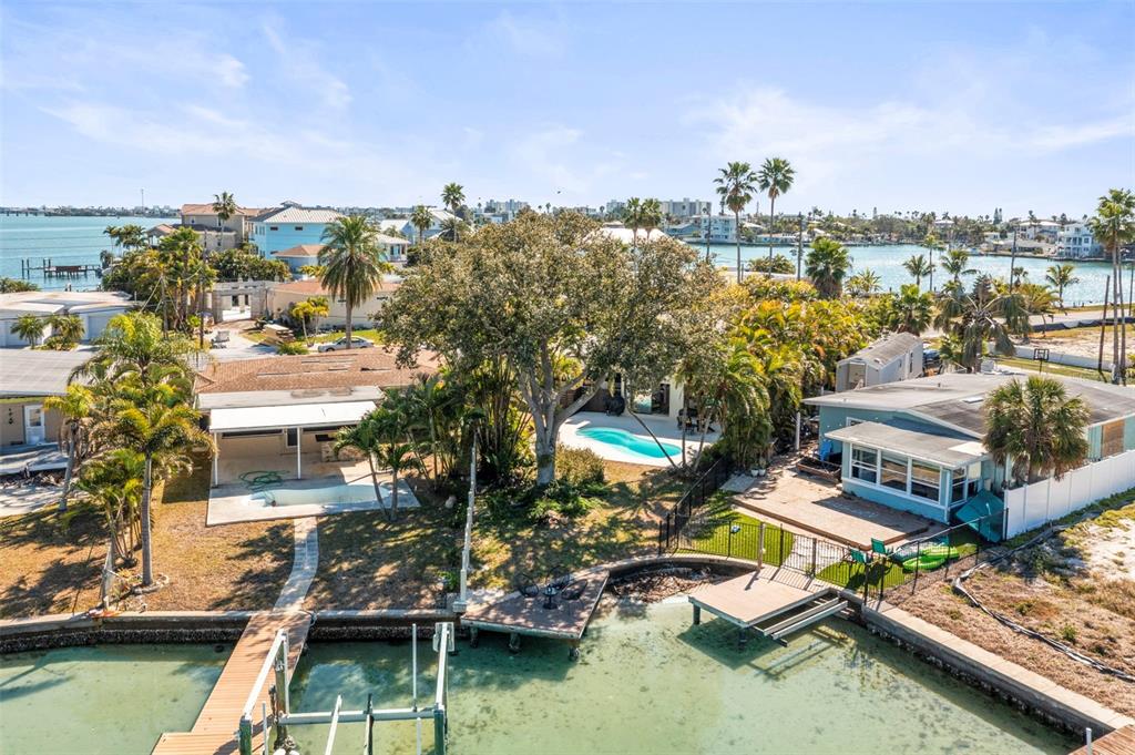 402 161st Avenue Redington Beach, FL 33708 - Photo 48 of 55