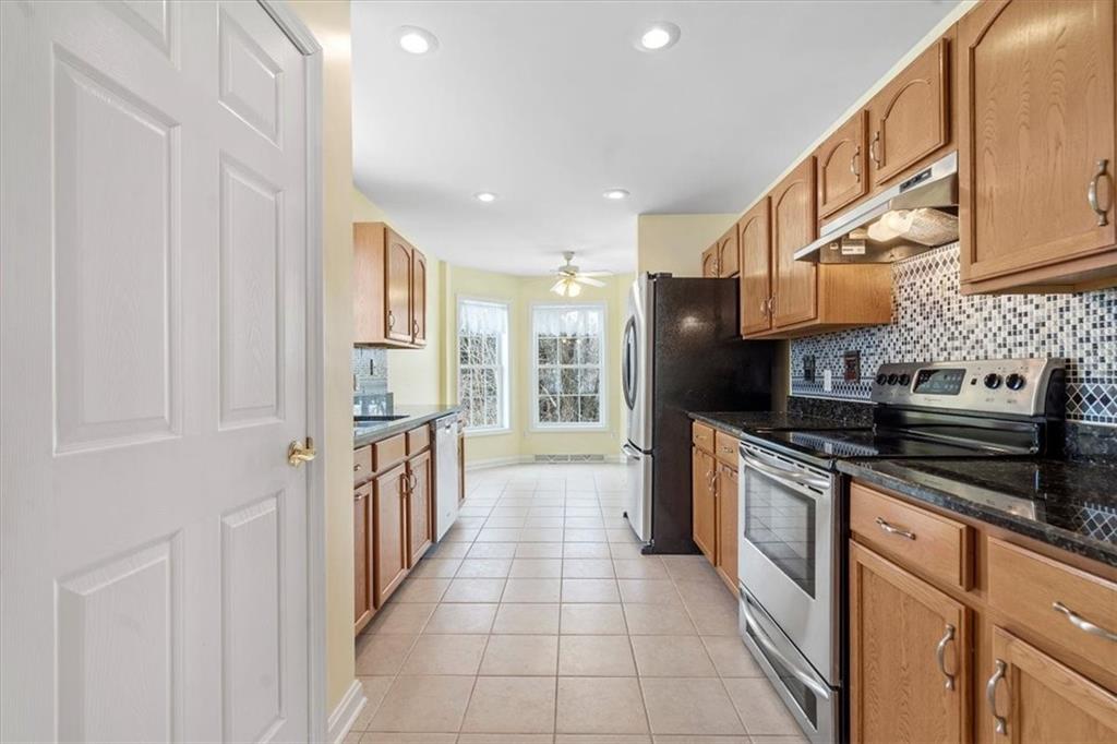 1168 Princeton Road Monroeville, PA 15146 - Photo 9 of 25 Gallery Image 9