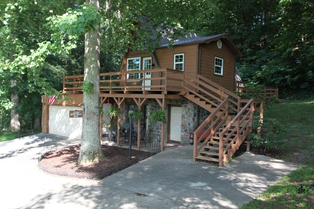22500 Montego Bay Road Abingdon, VA 24211 - Photo 1 of 19 01