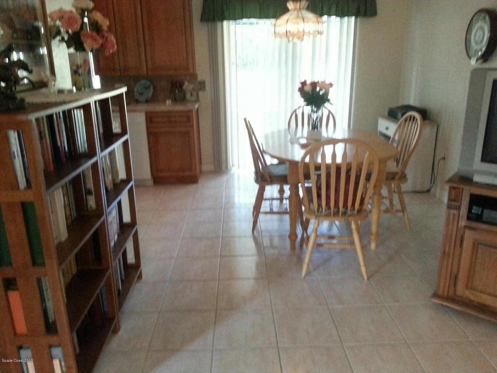 2857 Pembroke Road Melbourne, FL 32935 - Photo 8 of 19 20170512_072831_resized (1)