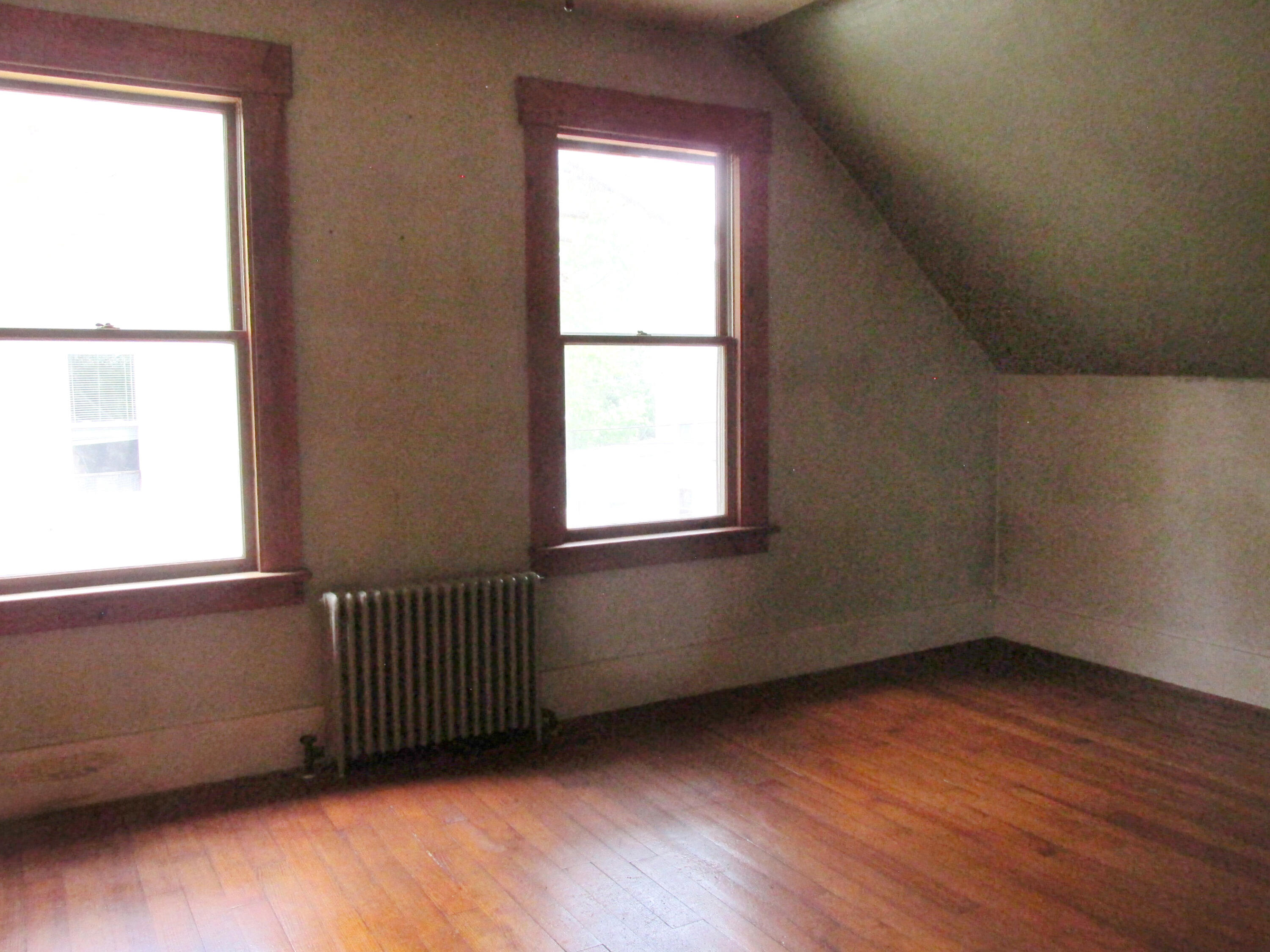 4 George Street Sanford, ME 04083 - Photo 10 of 13 2025-06-12 10.52.37