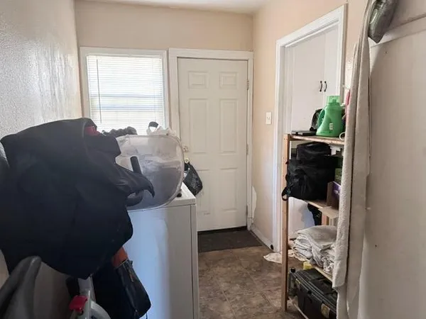 a view of walk in closet