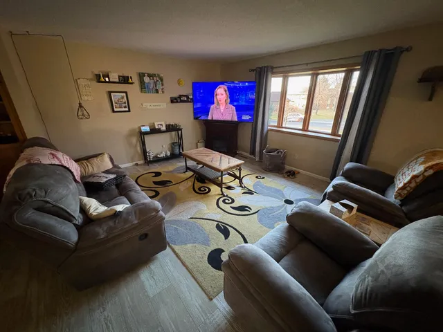 $299,900 | 1511 Westmore Avenue, Wahpeton, ND 58075