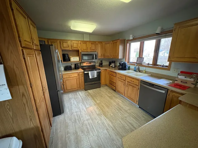 $299,900 | 1511 Westmore Avenue, Wahpeton, ND 58075