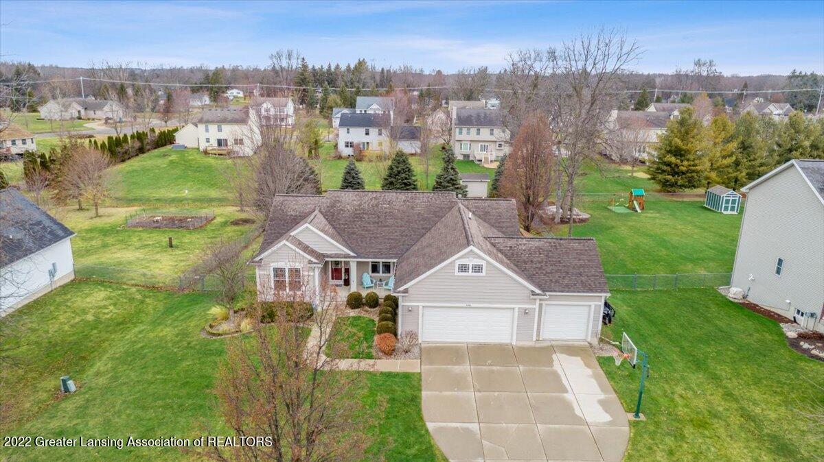 3866 Rudyard Way Lansing, MI 48906 - Photo 56 of 58 50-Media Jett-48