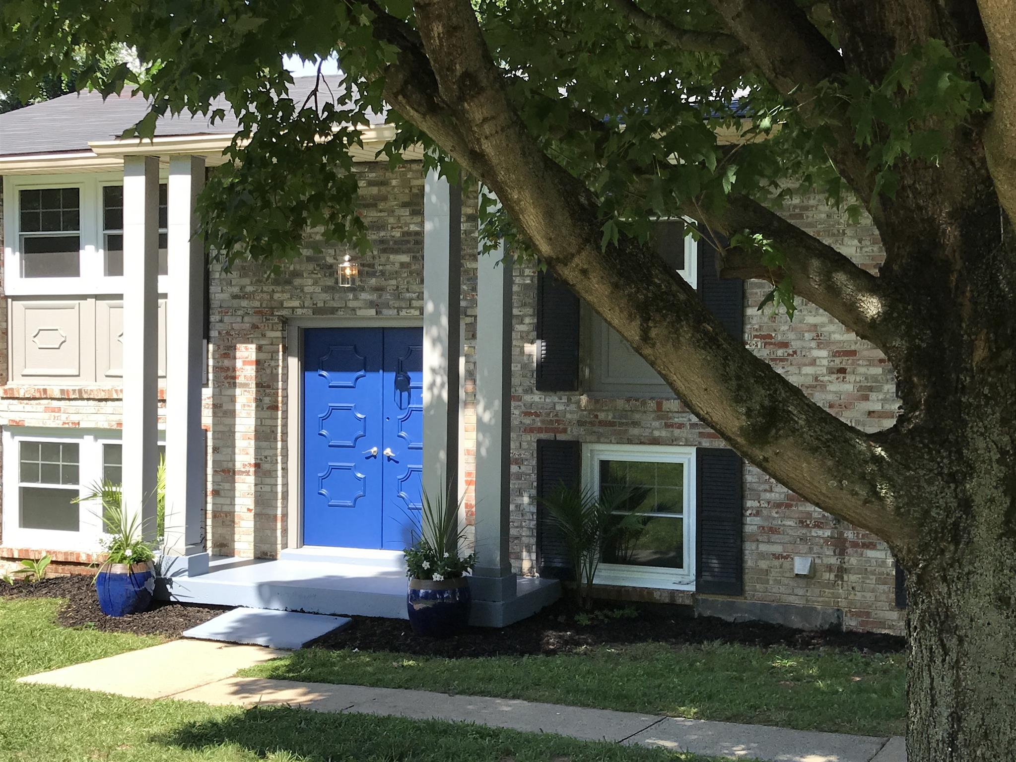 4705 McBride Road Antioch, TN 37013 - Photo 1 of 10 welcome home!